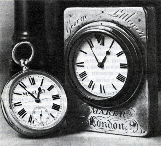 23. Часы железнодорожного кондуктора девятнадцатого столетия. (Национальный железнодорожный музей, Йорк.)