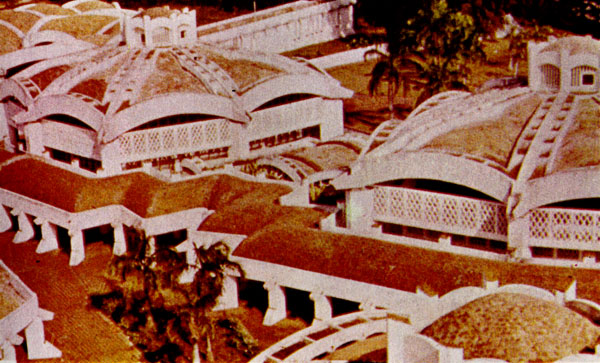 Школа живописи и ваяния Национальной академии художеств в Гаване Здание ее отличается оригинальностью архитектурного замысла и его художественного воплощения