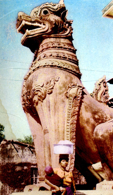 Чинтэ - каменный страж храма