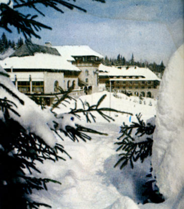 Гостиница 'Спорт' на климатическом и туристском курорте Пойяна Брашов, самая лучшая в Румынии зимняя спортивная база